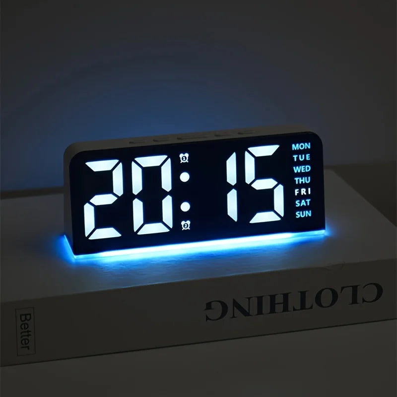 horloge numérique moderne affichage LED couleur noir blanc bleu rose