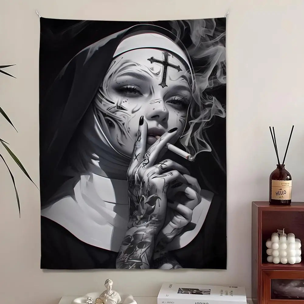 toile d'art contemporaine femme tatouages croix fumée noir blanc clips adhésif 60x90cm 70x115cm 80x130cm