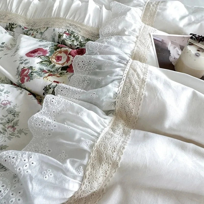 ensemble literie floral romantique blanc rose vert dentelle volants pièces