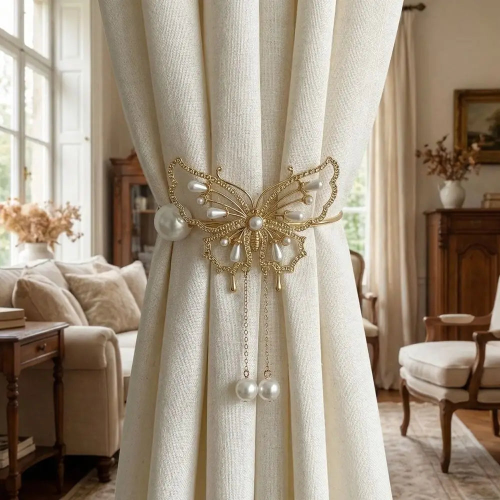 accessoires fenêtres doré blanc papillons élégants décoration intérieure fixations invisibles chaînes