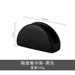 porte serviettes moderne métal blanc noir texture granuleuse décoration table minimaliste