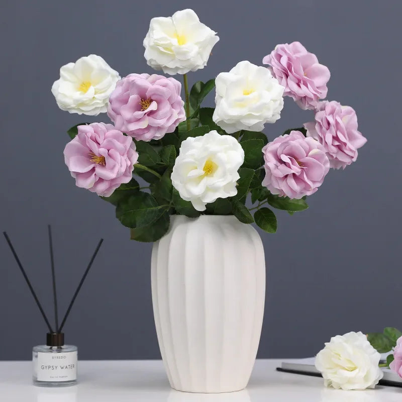 décoration intérieure bouquet artificiel roses soie élégant blanc rouge mariage anniversaire