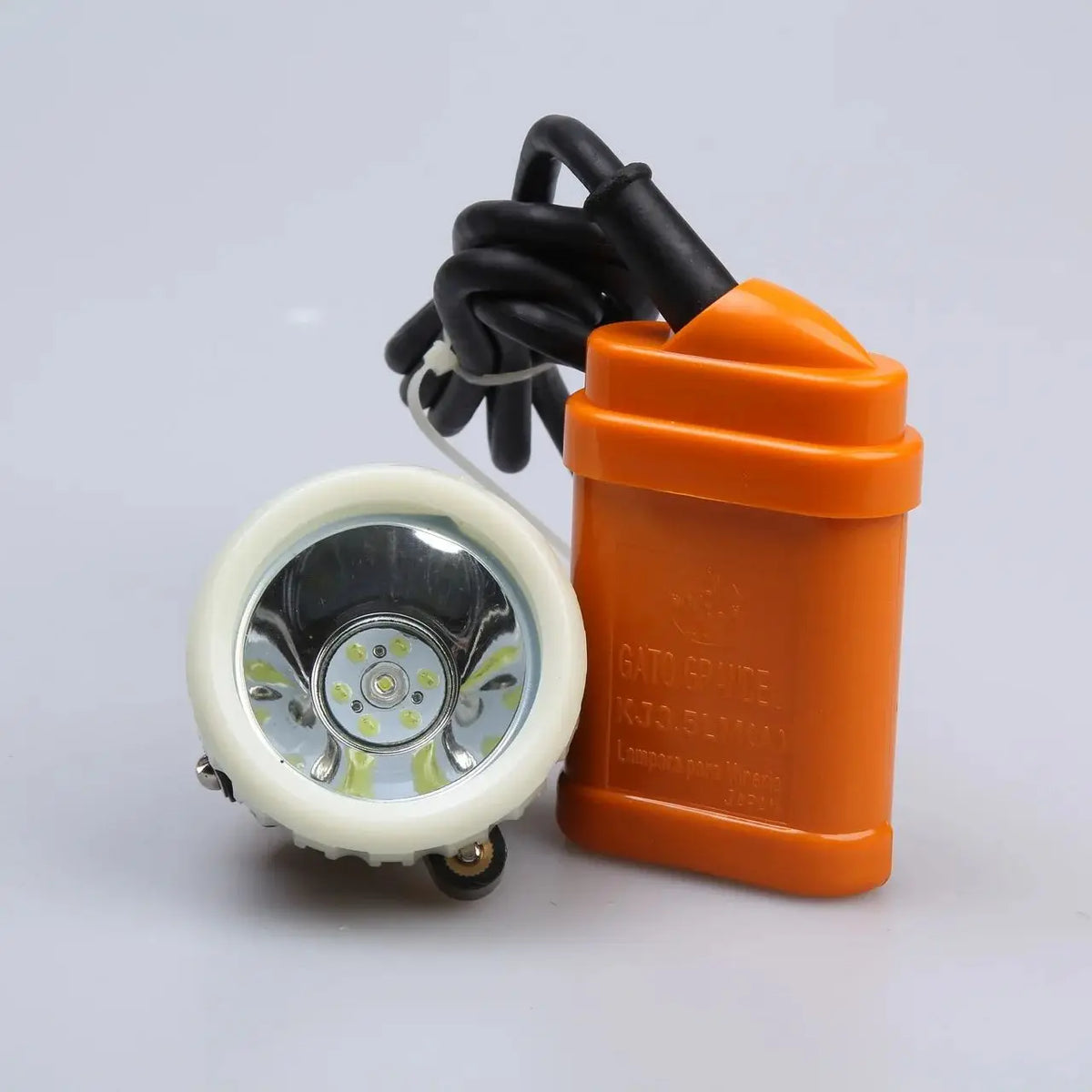 lampe torche led blanc orange clips moderne batterie cable sixtieth angle faisceau