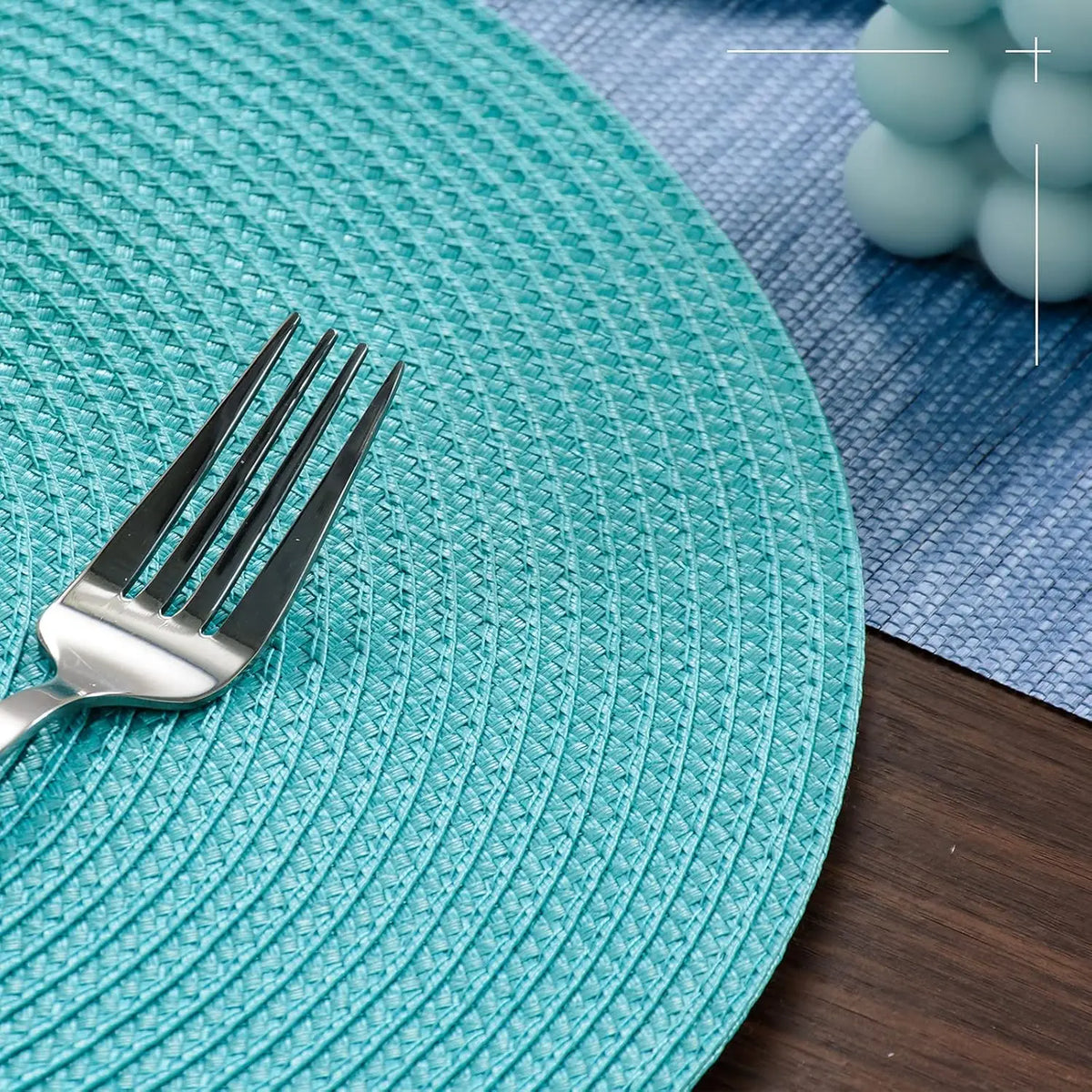 tapis table rond tissé turquois respectueux environnement moderne 15 pouces assiettes verres
