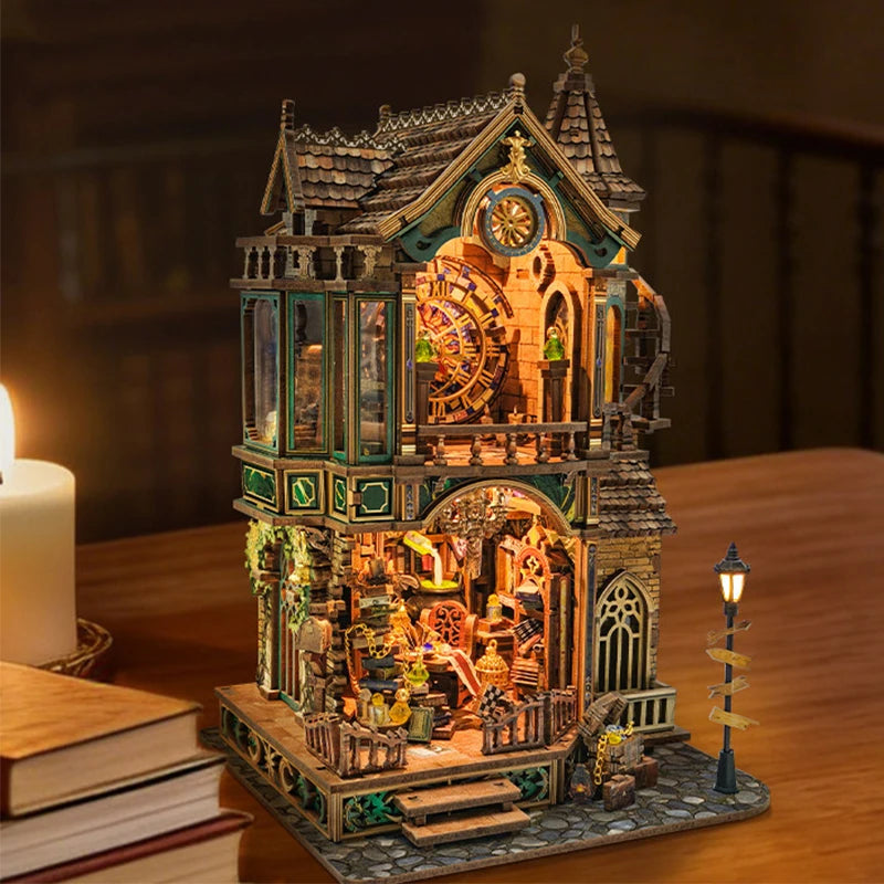 miniature maison gothique bois détaillée statues horloge livres meubles décoratifs