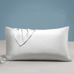 lot deux taies d'oreiller lyocell eucalyptus bleu clair unies lit chambre moderne
