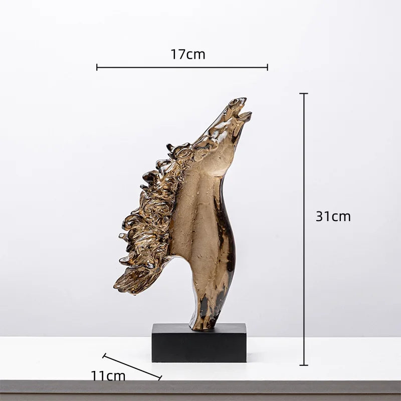 statuette cheval stylisé crinière ondulée moderne transparente doré blanc base carrée noire décoration maison