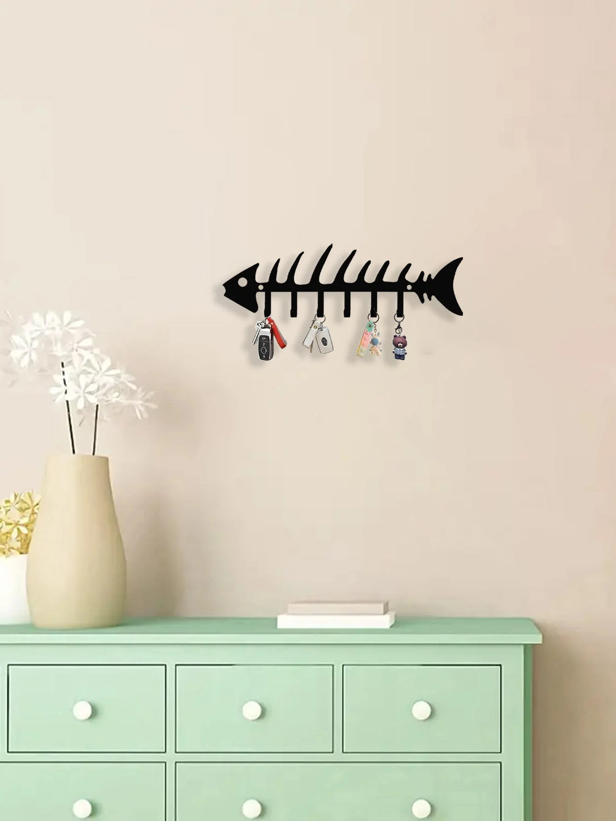porte clés mural noir forme squelette poisson moderne décoration intérieure fixations invisibles