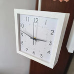 horloge murale bois naturel cadran blanc moderne minimaliste aiguille quartz batterie