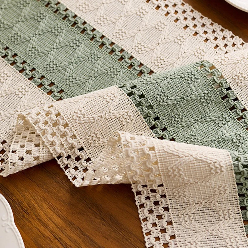 nappe lin rustique bohème macramé pompons dentelle franges beige marron vert pâle extérieur fêtes