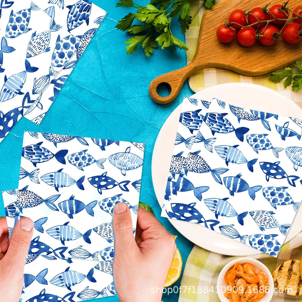 serviettes papier poissons stylisés fête enfant moderne océan blanc bleu anniversaire décors restaurant