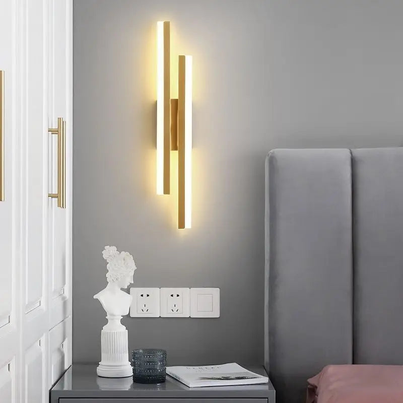 lampes murales modernes noir blanc doré éclairage cuisine chambre coucher minimaliste