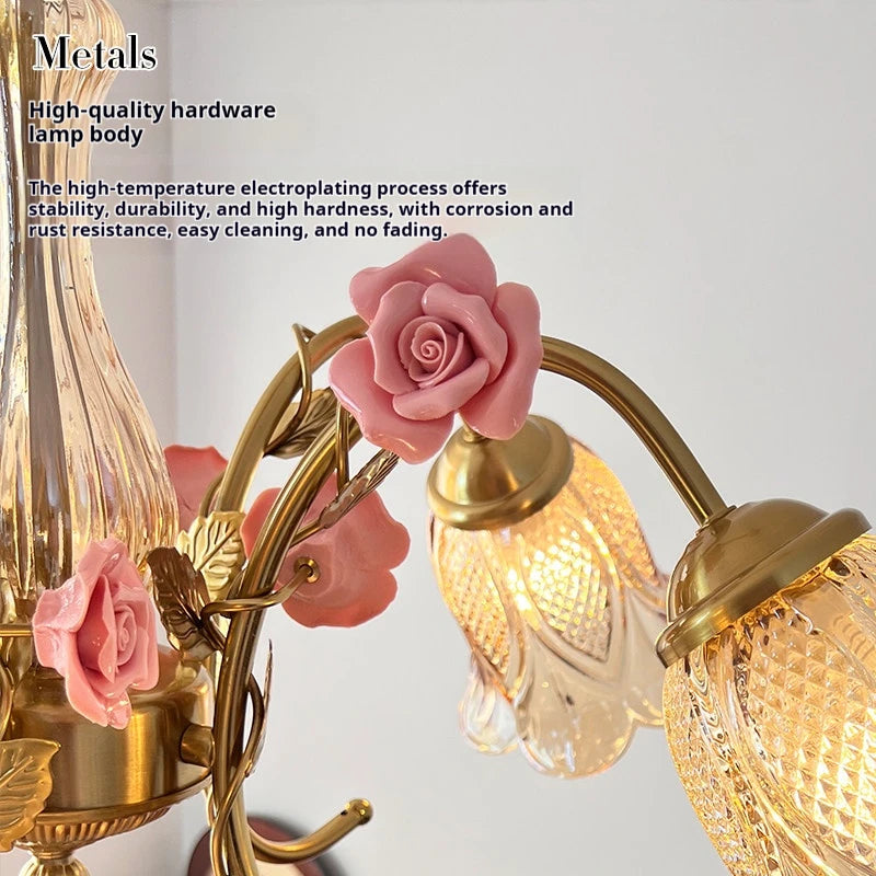 chandelier floral or rose led abat jours transparents têtes vintage