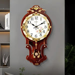horloge murale bois doré motif floral vintage classique fixation decoration maison