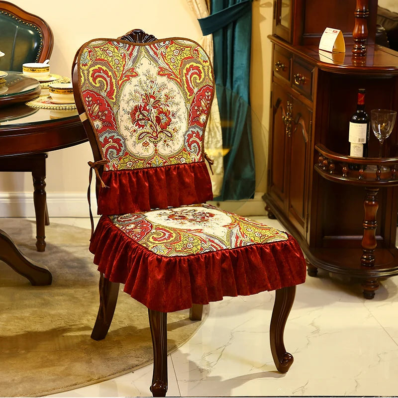coussin chaise vintage imprimé floral paisley marron rouge bleu beige fixations mariage