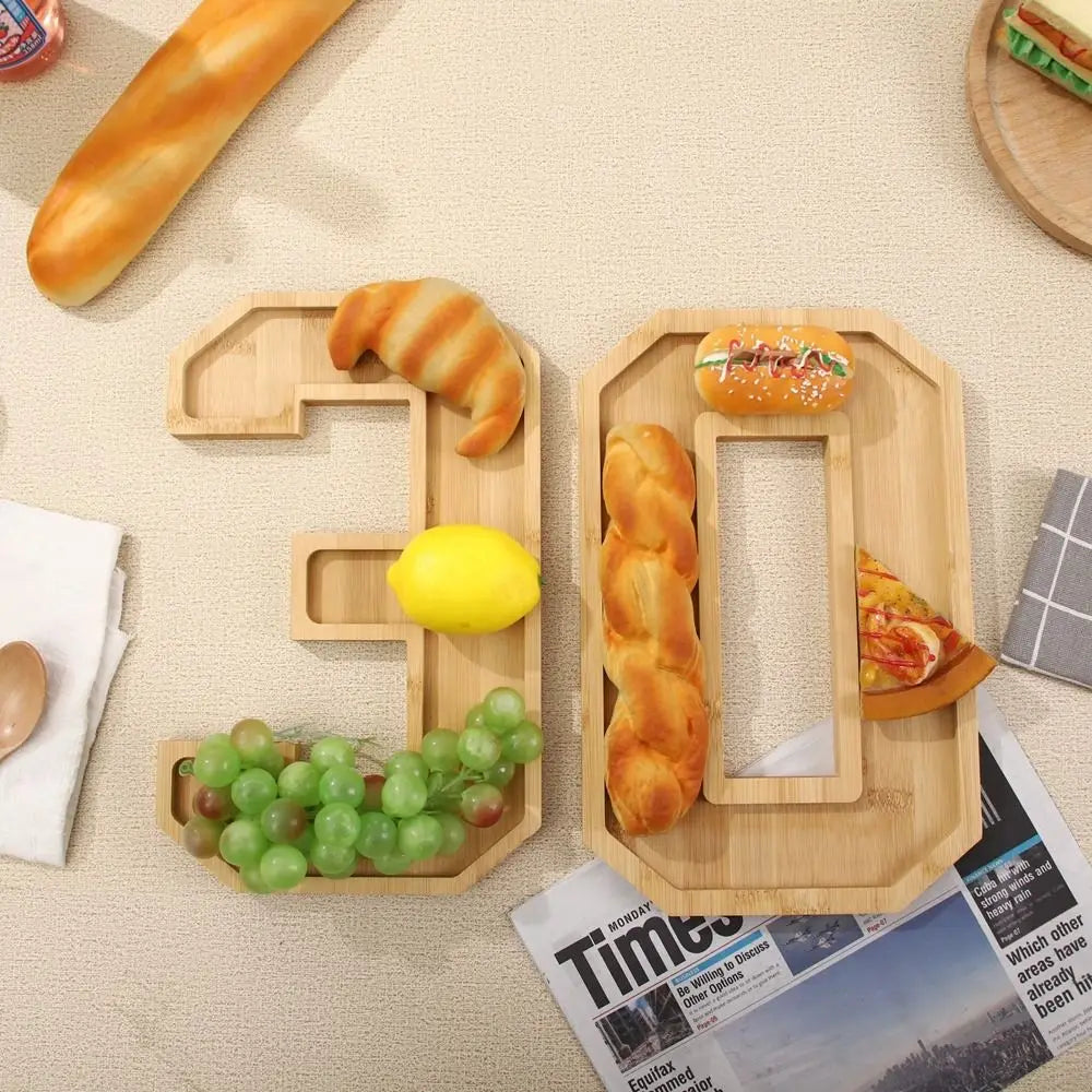 plaque chiffres bois moderne fruits gâteau pizza décor anniversaire bébé événement culinaire naturel minimaliste