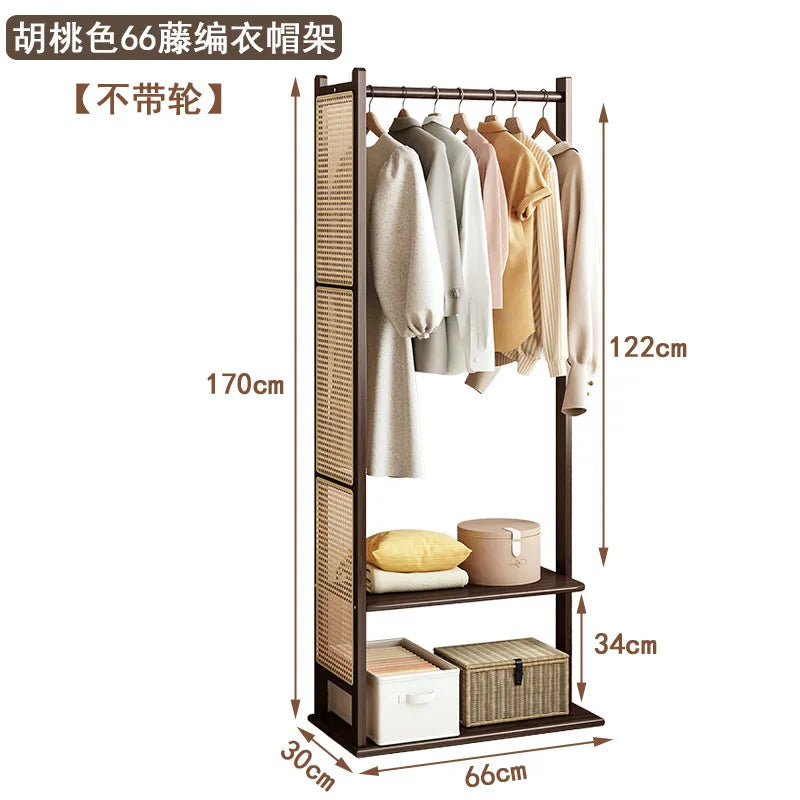 armoire vêtements mobile rotin marron clair 10 cintres boîtes rangement coussins entrée chambre moderne