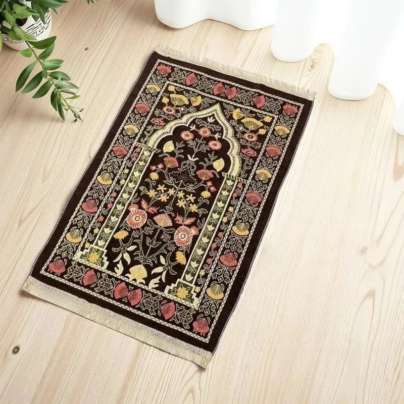 tapis prière traditionnel motifs floraux géométriques polyester antidérapant noir vert rouge bleu