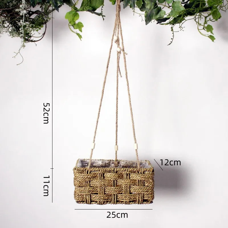 paniers suspendus rustiques tissés osier naturel plantes vertes decoration maison pastoral cordelette