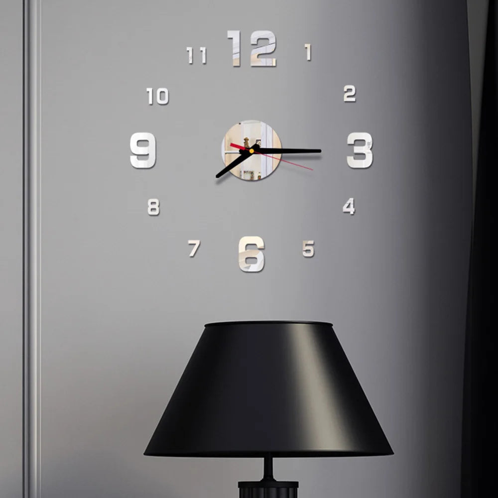 horloge murale moderne aiguille led transparente effet miroir noir argenté doré blanc minimaliste facile