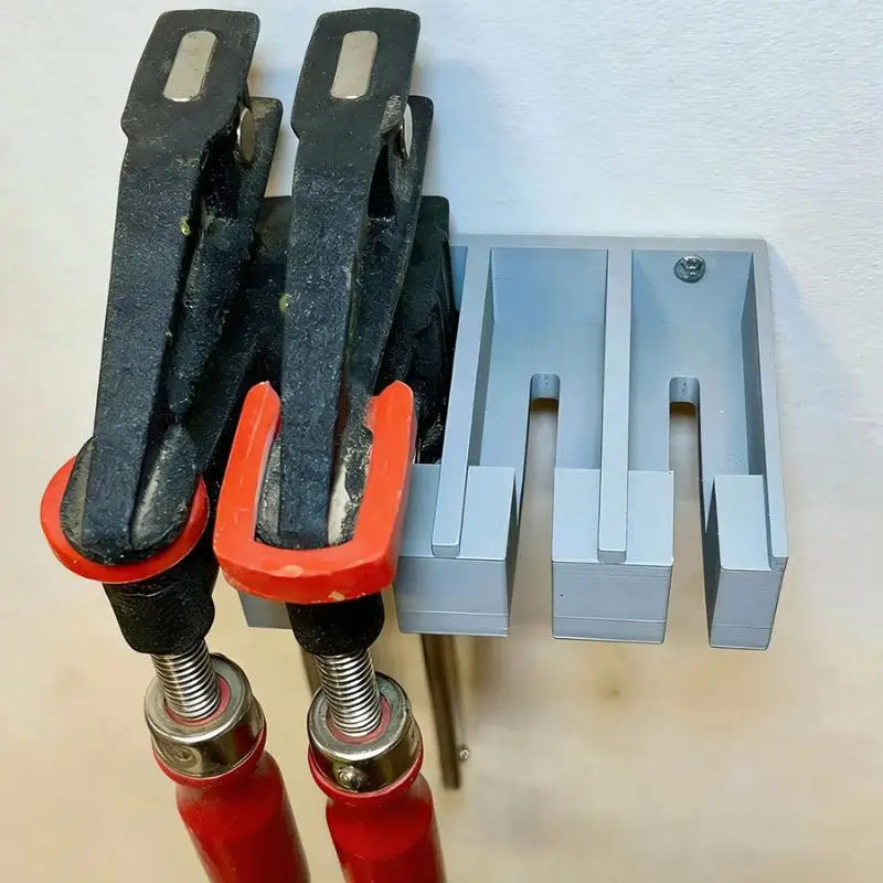 organisateur mural outils rangement pince linge tournevis garage établi noir bleu rouge industrielle utilitaire