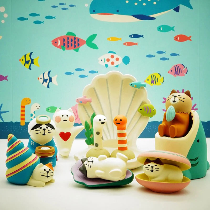 jouets résine forme chats blanc beige bleu rose vert orange cartoon mignon coeurs poissons