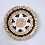 assiette décorative ethnique boho chic motif zigzag couleur naturelle mur cuisine salon maison rustique