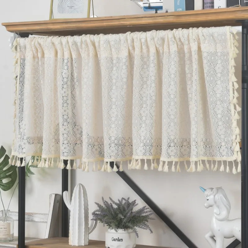 rideau cuisine beige dentelle géométrique vintage bohème opacité crochets franges