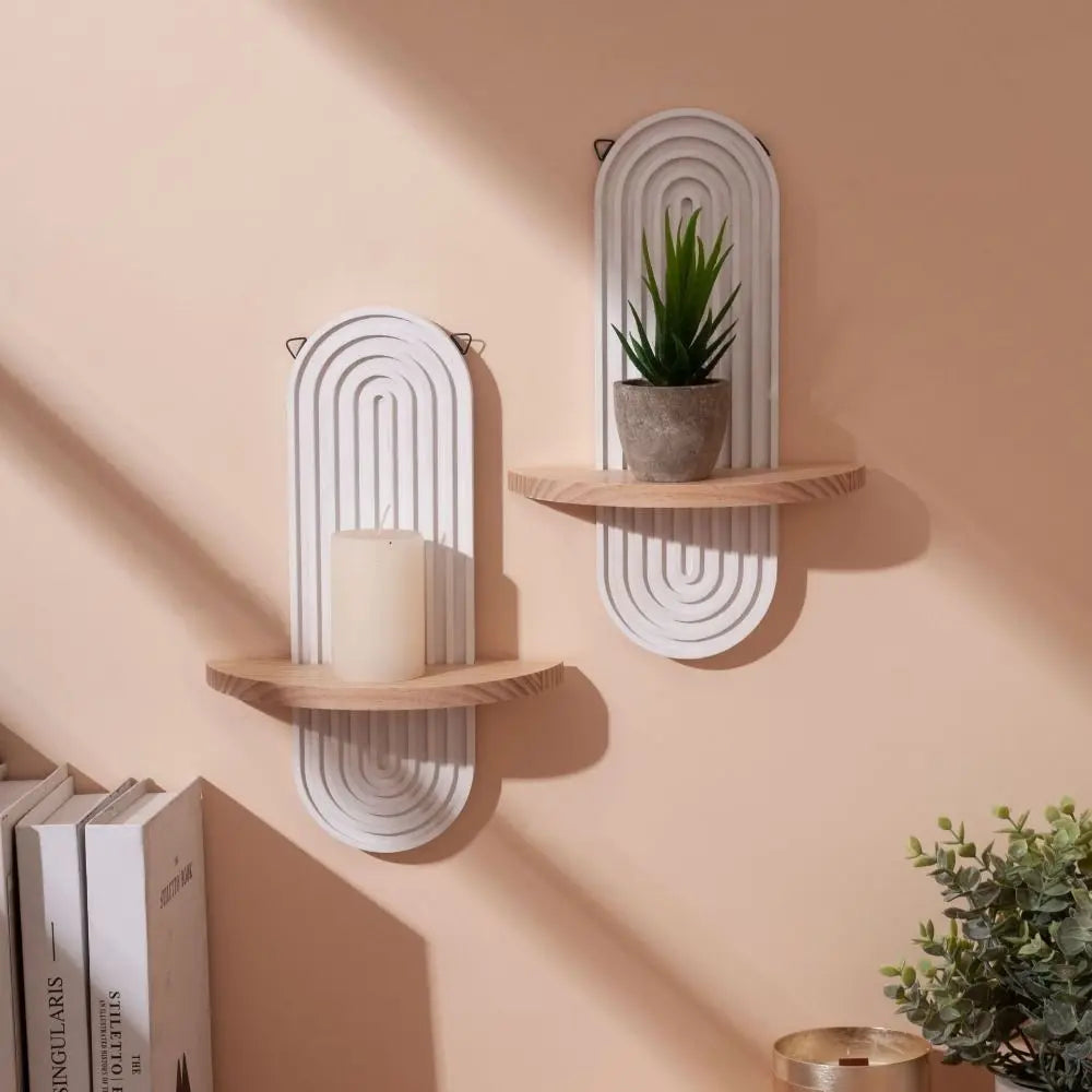 étagères murales bois arrondies bohèmes blanc beige clair fixées murales
