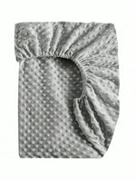 drap housse lit bébé gris blanc moderne perforations points élastiques doux