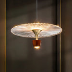 suspension lumineuse moderne élégante dorée transparente câble suspendu chambre salon étude