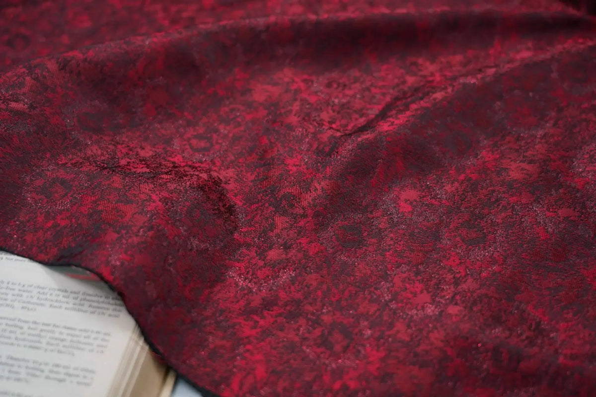 tissu polyester rouge texturé marbré moderne opacité jacquard 160cm bricolage respectueux environnement