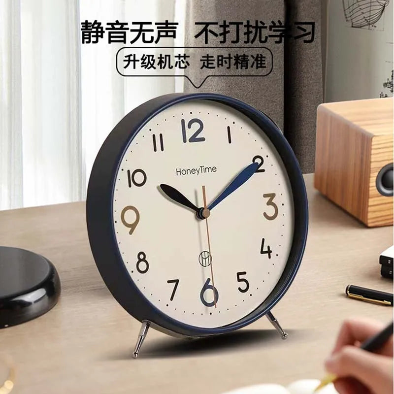 horloge table aiguille classique bleu vert rouge pieds métalliques salon six pouces eight inches