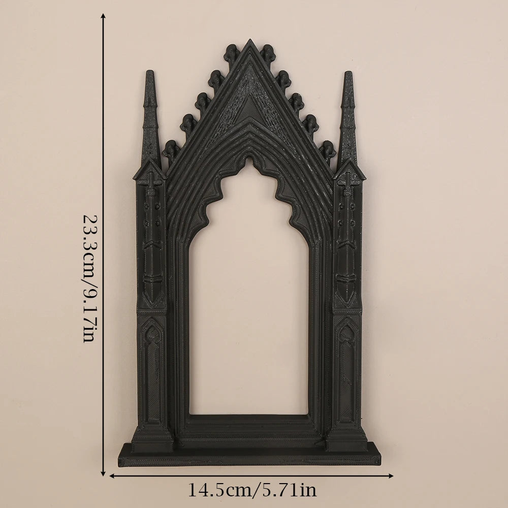 miroir gothique noir orné pointes décoration murale foncé sculpté