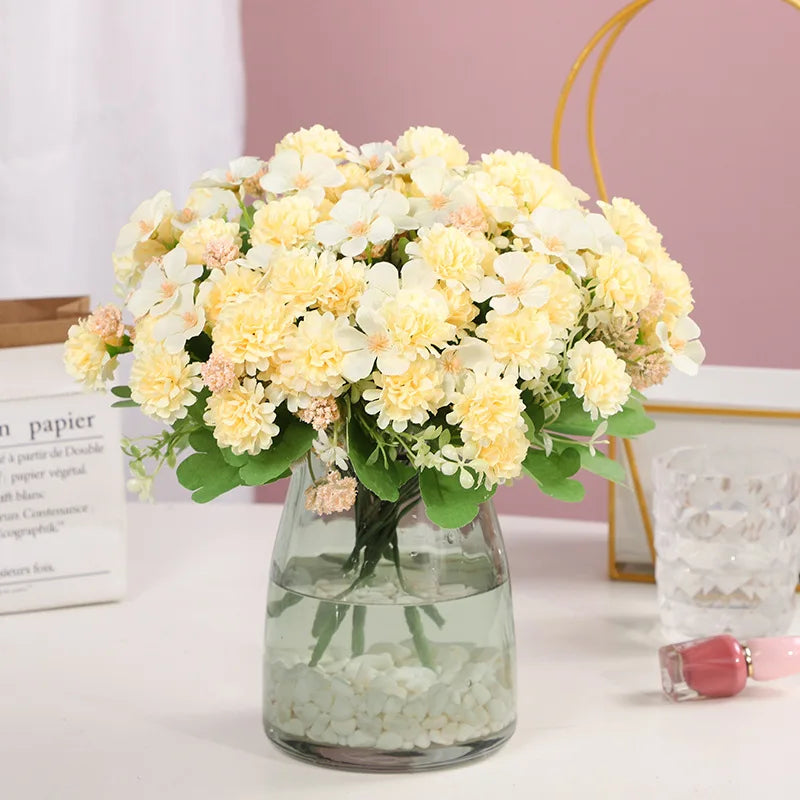 bouquet fleurs artificielles pivoine hortensias pissenlit blanc rose intérieur mariage décoration minimaliste