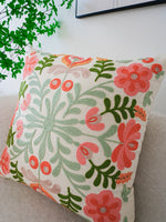 housse coussin brodé motif floral fleurs colorées polyester carré décoratif
