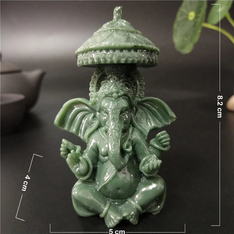 statue ganesha dorée résine ornements complexes décoration intérieure artisanale traditionnelle bouddhiste éléphant multiple bras