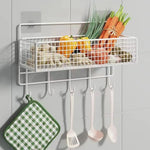 panier suspendu moderne noir blanc maille métallique clips magnétiques accessoires cuisine produits toilette salle