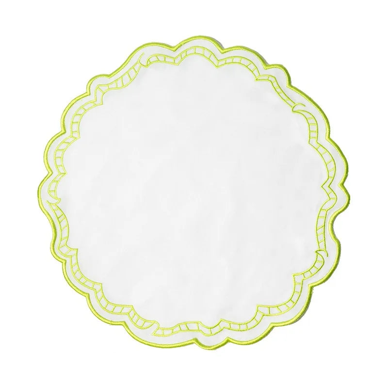 serviettes table tissu vert blanc bleu marine jaune bordures géométriques classiques respectueux environnement 40x40cm
