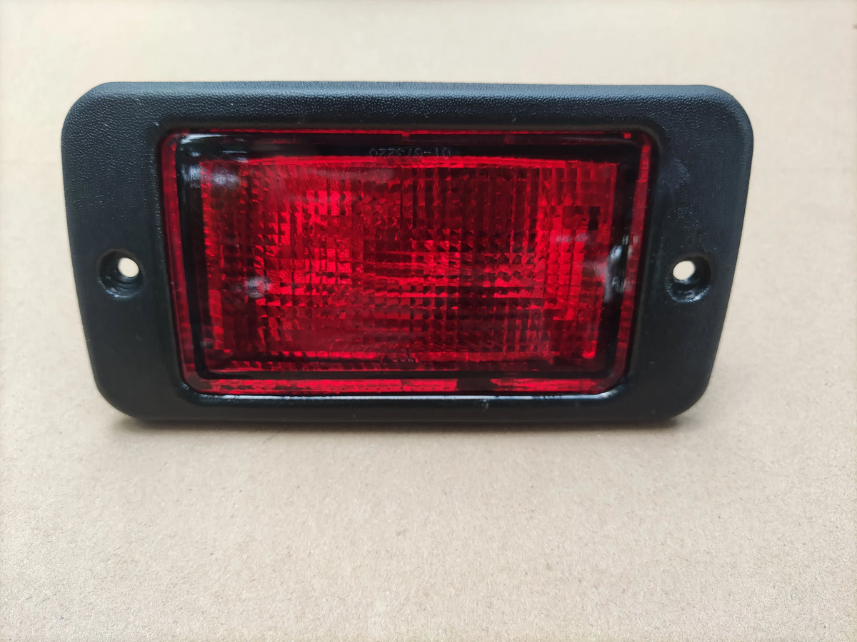 lampe recul rouge noire voiture utilitaire parechocs métallique connecteur électrique standardisée