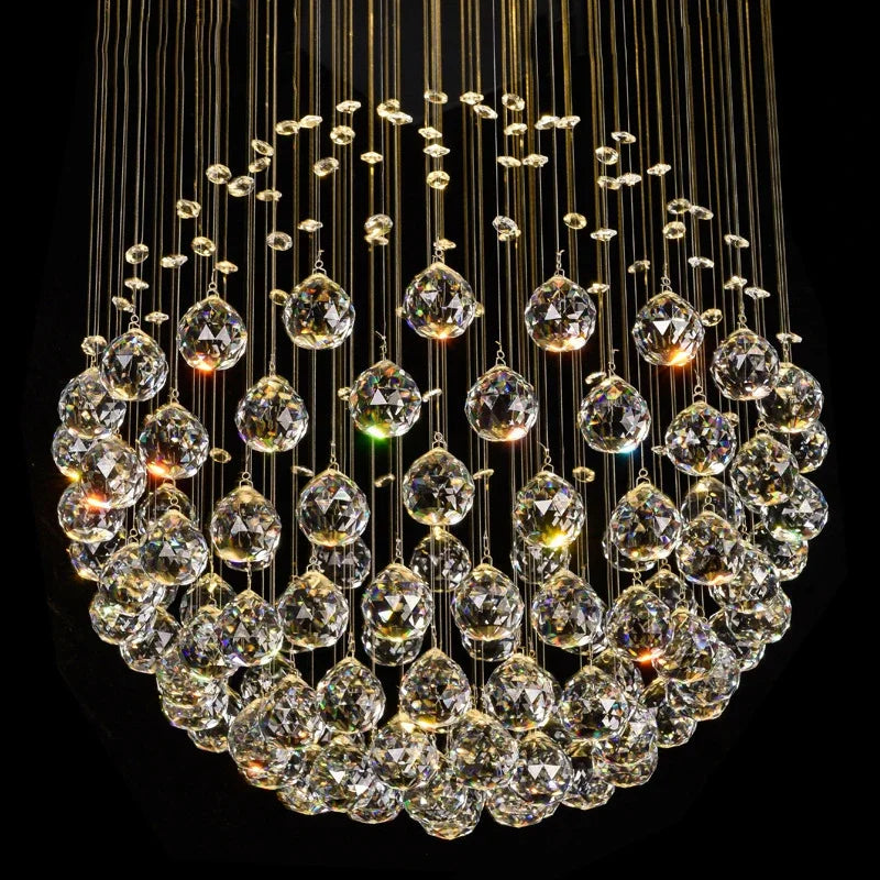 suspension lumineuse moderne cristal dorées élégante lumière led transparente fixations invisibles chambre salon