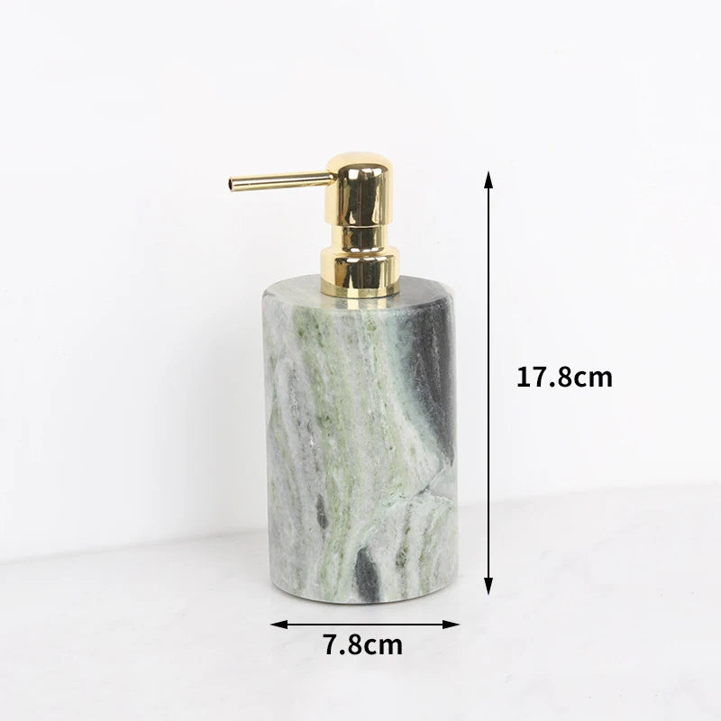 ensemble décoration salle bain marbre vert blanc moderne distributeur savon boîte mouchoirs flacon parfum