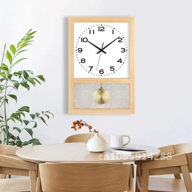 horloge murale carrée bois naturel moderne minimaliste cadran blanc pendule doré salon