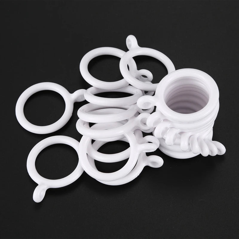anneaux rideau plastique blanc coton classiques lisses arrondis opaques