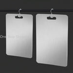 planche découper argentée moderne poignée clips rectangle lisse brillante respectueuse l'environnement