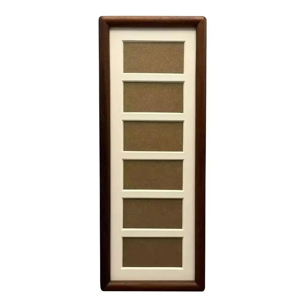 Cadre photo multiple bois lisse marron foncé classique photos décoration murale traditionnelleintérieur blanc