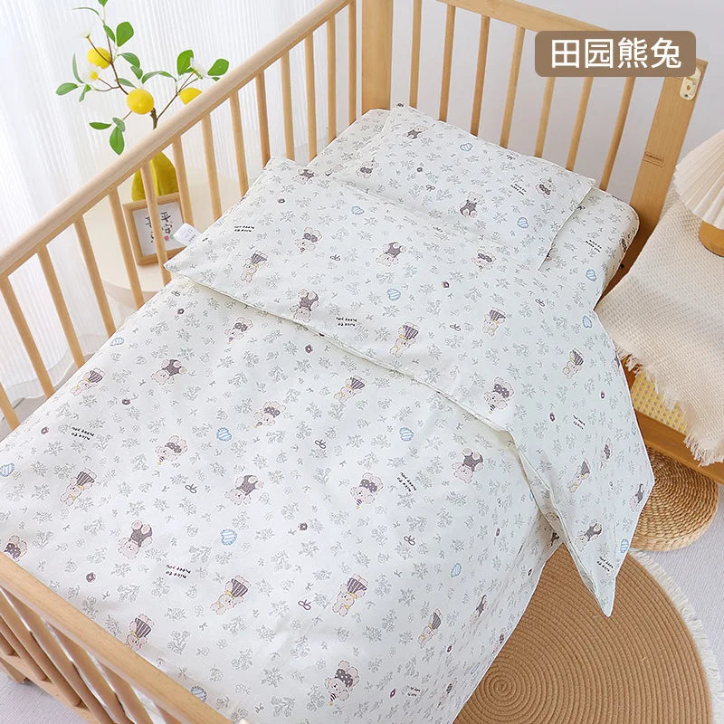 ensemble literie bébé drap plat couette oreiller motifs dessins animés couleur beige panda animaux