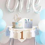 guirlande festivite couronne numerale deco chambre enfant motif pompon boho couleur neutre festive