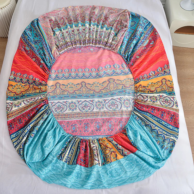 drap lit boho chic imprimé paisley motifs floraux rouge bleu orange jaune blanc double