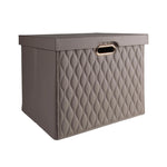 boîte rangement cuir matelassé poignées métalliques chambre moderne